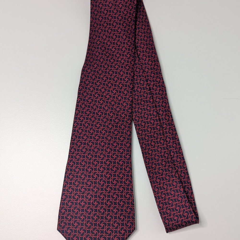 Hermes 7349 100% Silk Vintage horseshoe pattern Red Navy tie